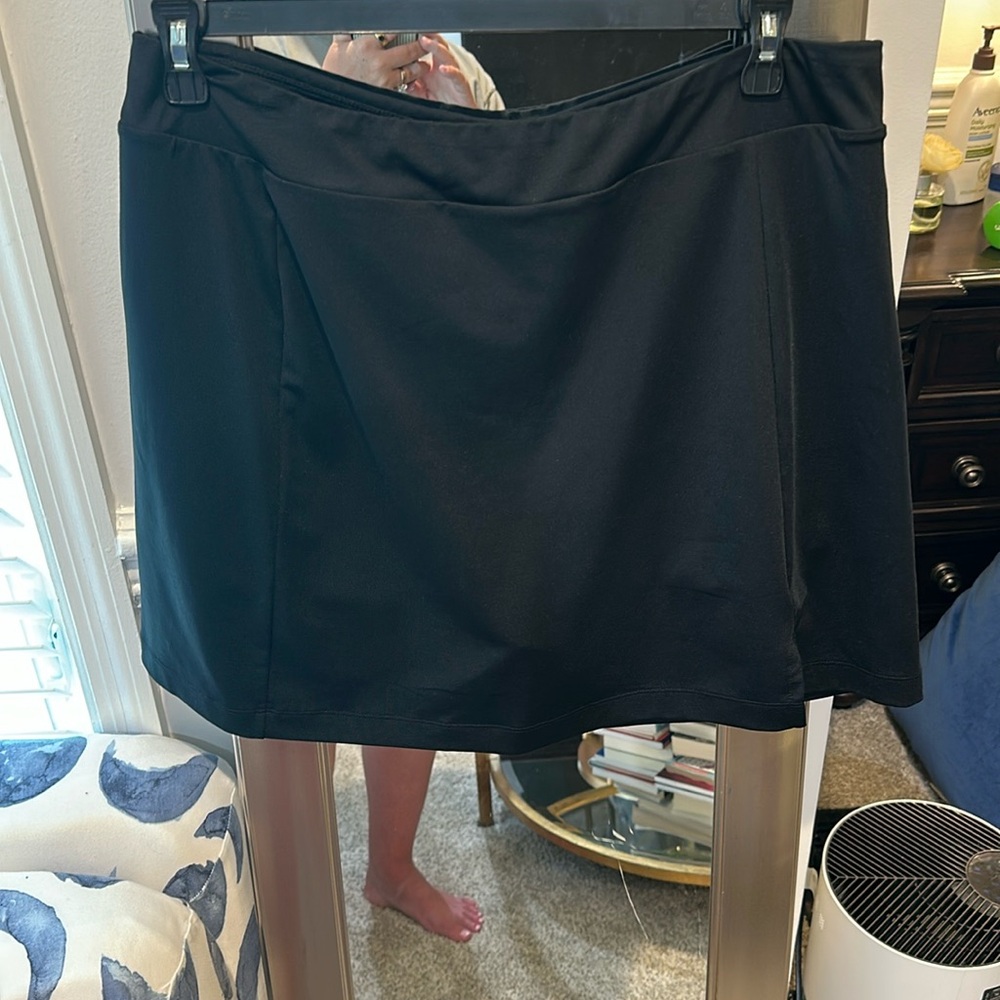 Brand New Never Worn- Lady Hagen Classic White Skirt